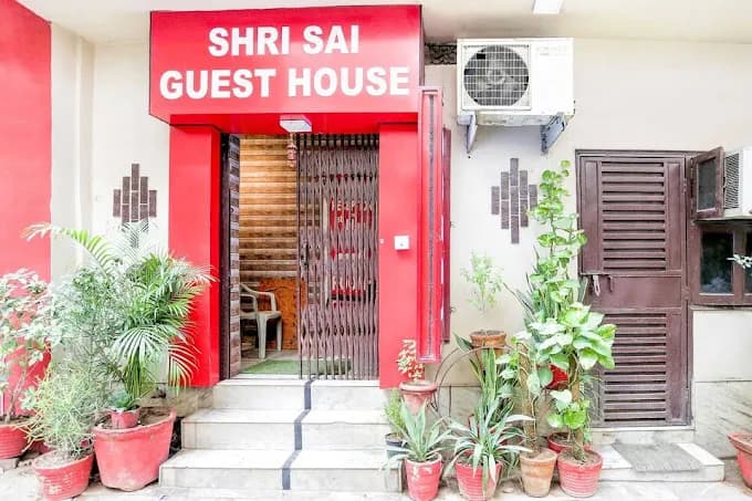 Shri Sai Guest House